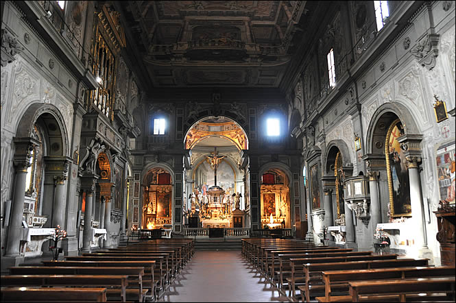 Vue intérieur de l'église d'Ognissanti