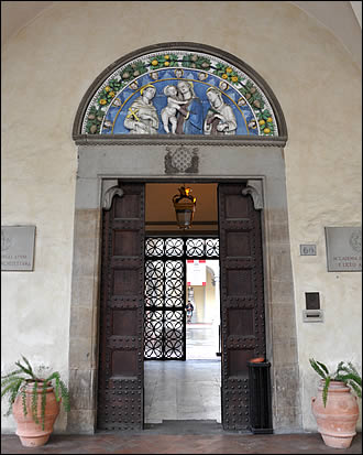 L'entrée de la Galleria del Accademia