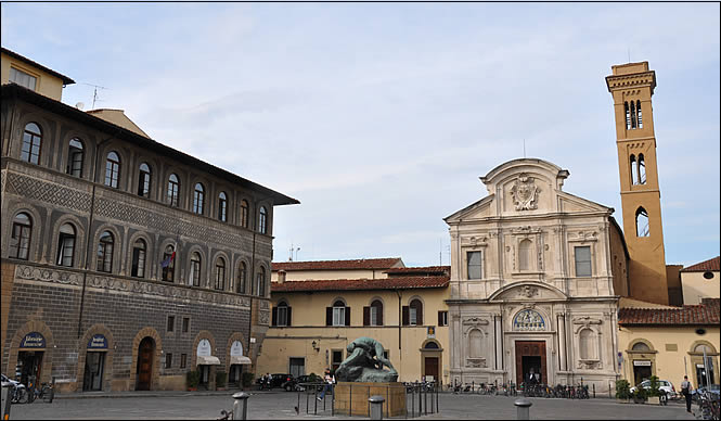 La piazza d'Ognissanti